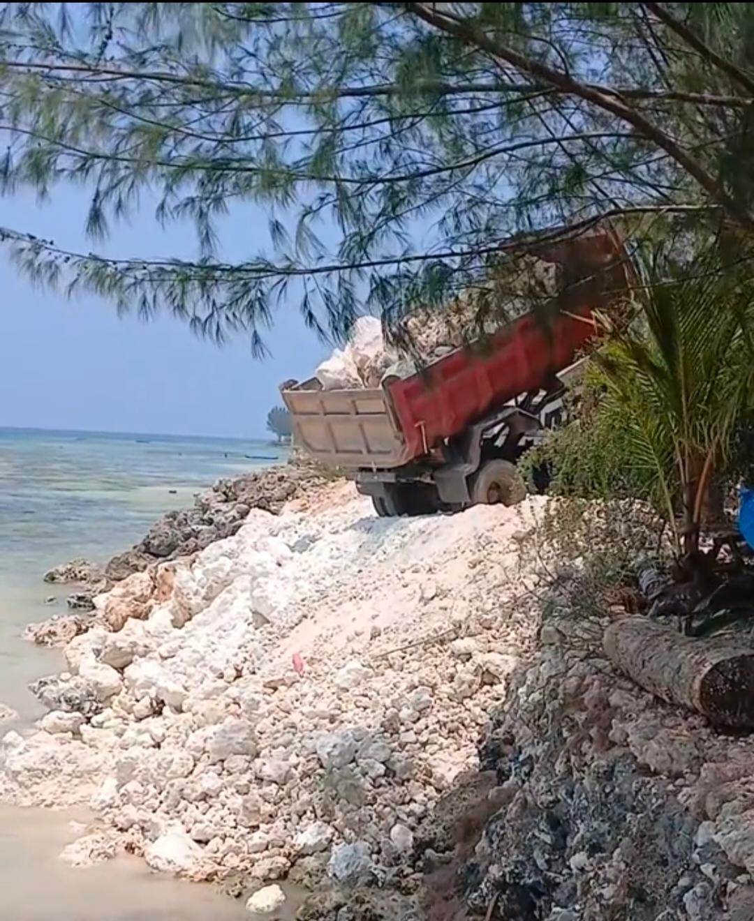 Dugaan Penimbunan Laut dan Penggunaan Galian C dalam Pembangunan Villa Wouana di Wakatobi Disorot
